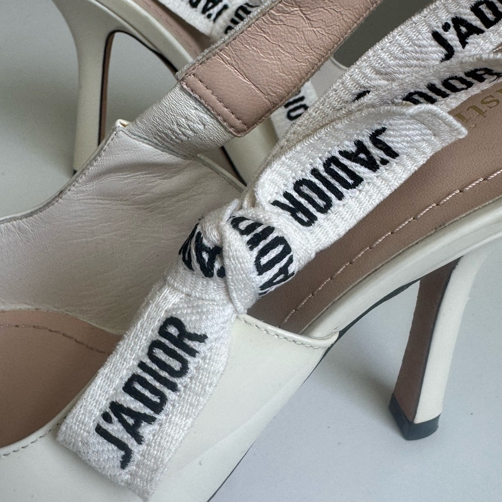 Christian Dior J’Adior Slingback Pumps Size 39 | Cream Patent Leather - Picture 9 of 10